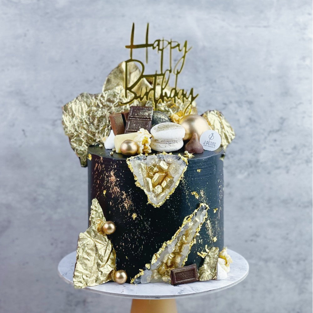 Black and Gold Geode Cake
