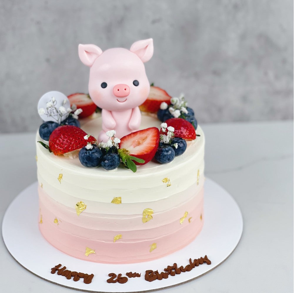 Ombre Berries with Cute Piggy Cake
